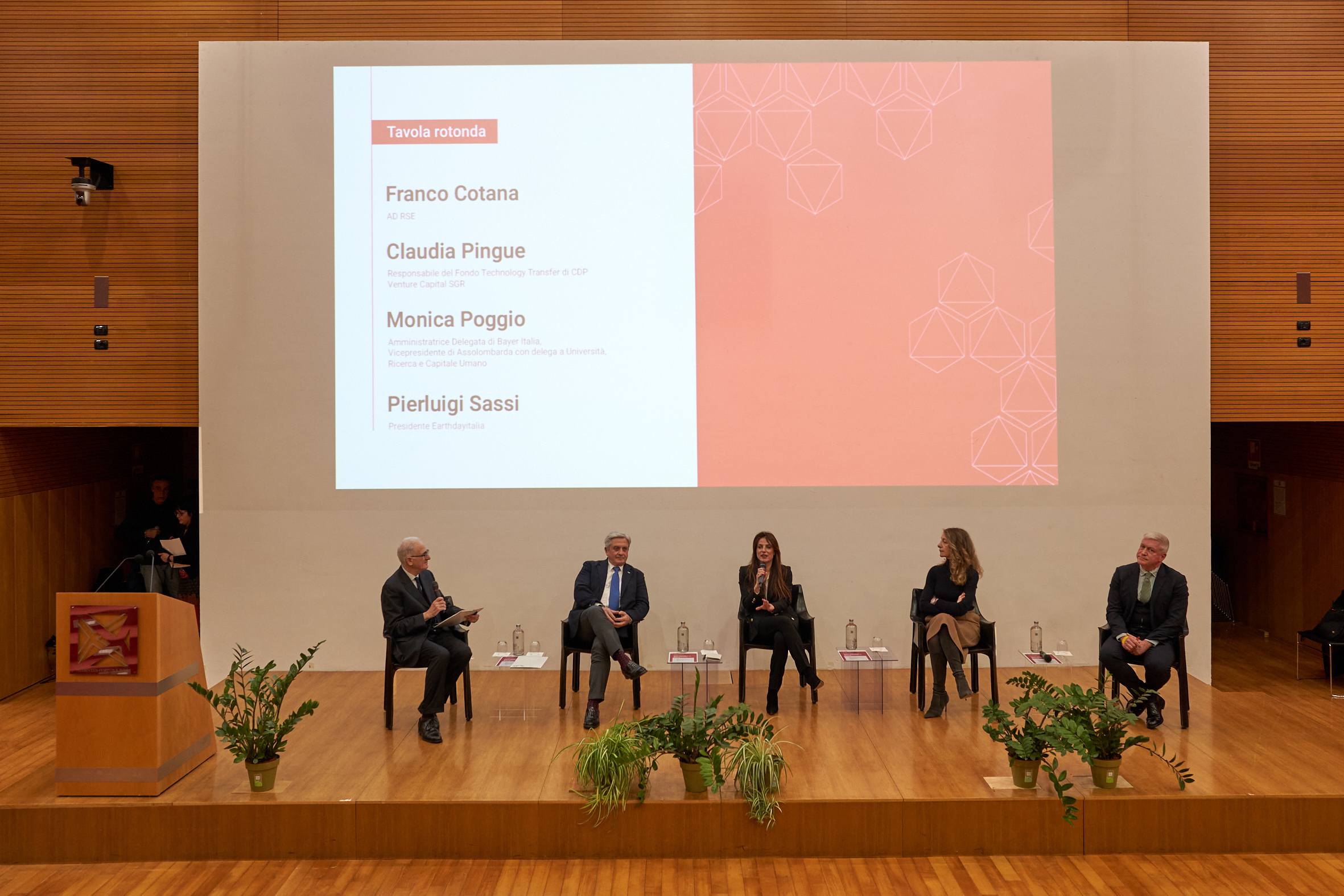 Tavola rotonda di presentazione della Fondazione Bicocca