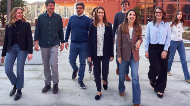 Giovani ricercatori in piazza della scienza