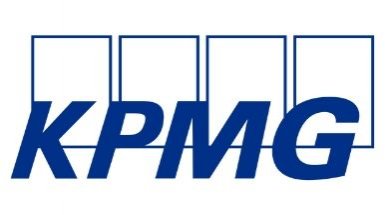scritta kpmg blu su sfondo bianco