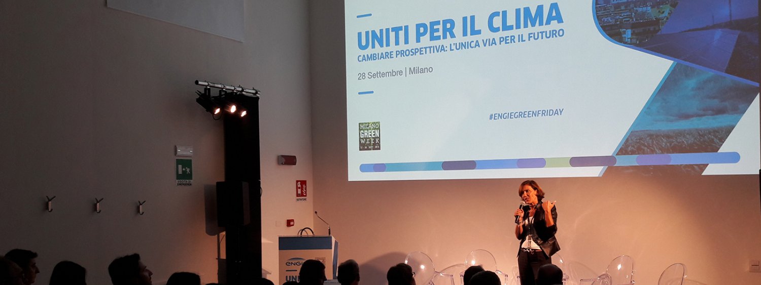 convegno all'interno della torre sarca