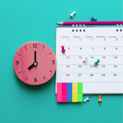 calendario orologio e post it