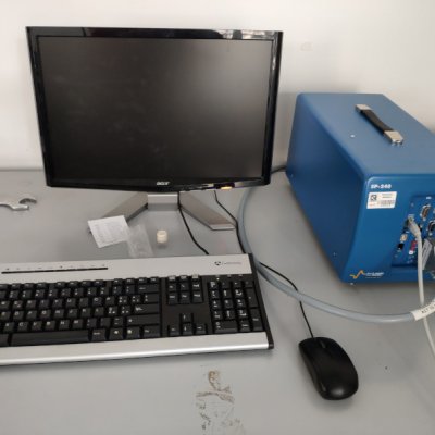Potenziostato con modulo FRA per spettroscopia di impedenza elettrochimica