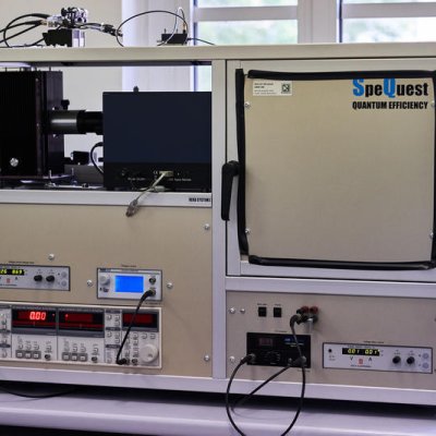 Sistema di misura di quantum efficiency e risposta spettrale (SPEQUEST)