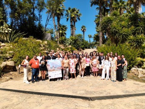 Petrosino, Sicilia - Settembre 2025 - L’Università di Milano-Bicocca, nell’ambito della European Universities Alliance INVEST, annuncia la conclusione con successo della MEDEA Summer School: Dieta Mediterranea, Biodiversità e Alimenti Funzionali.  Svoltasi dal 15 al 20 settembre 2025 nella suggestiva cittadina di Petrosino, la Summer School ha riunito studenti, docenti e professionisti delle università partner di INVEST, insieme a rappresentanti del settore privato locale, tra cui produttori di vino, formag