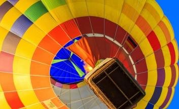 mongolfiera colorata