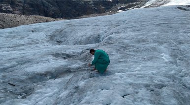 Campionamento del ghiacciaio 